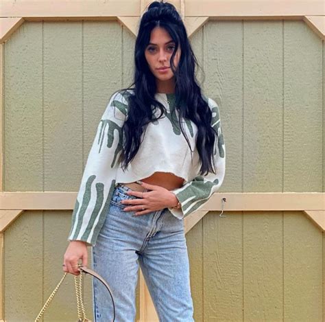 Camilla Araujo Of Pics