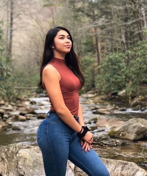 Joyy.mei Desnuda